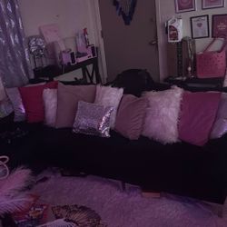 Cute Small Sectional/couch