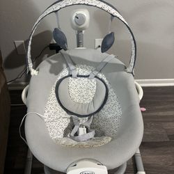 Graco Baby Swing 