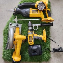 Dewalt Toolkits With Case