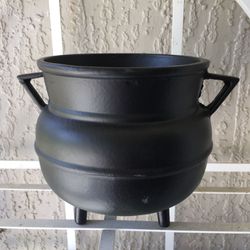 Black Metal Cauldron Pot Planter