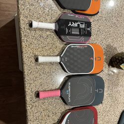 Pickleball Paddles 