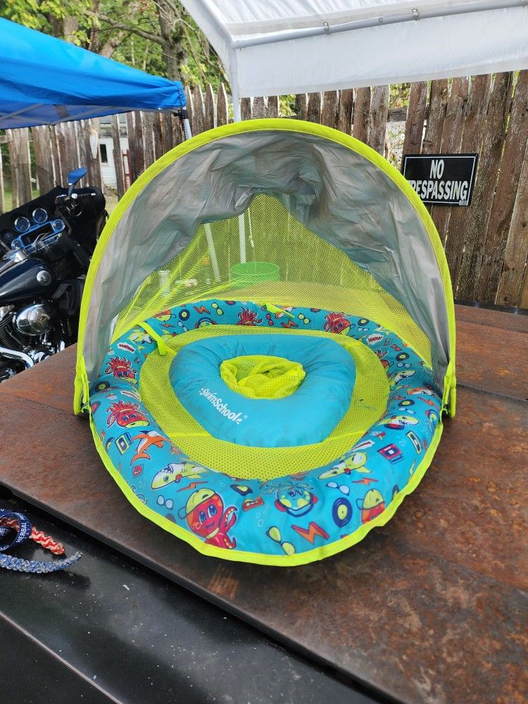 Baby Float