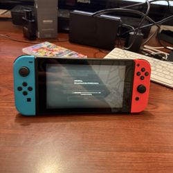 Nintendo Switch 