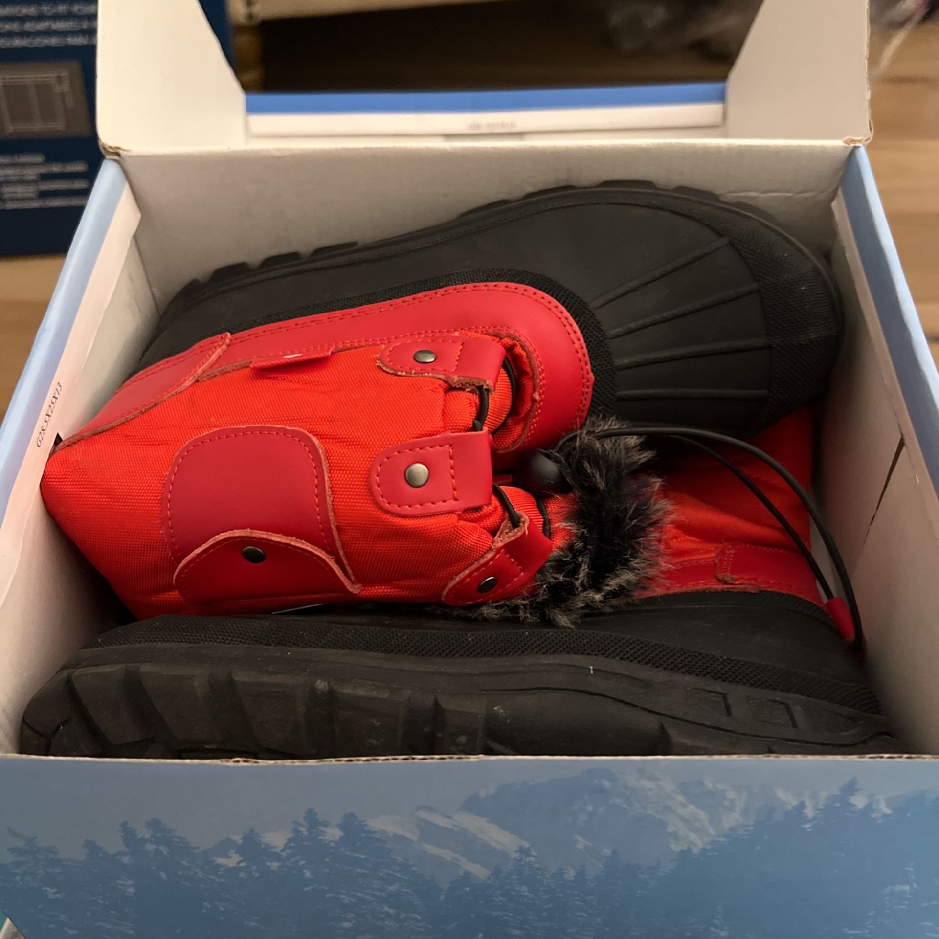 Kids snow boots