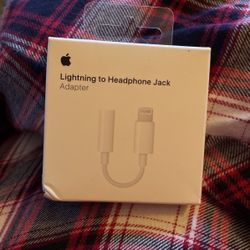 Lightening To Headphone Jack Adaptor 