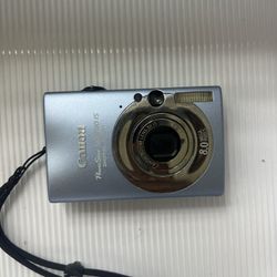 Digital Camera 