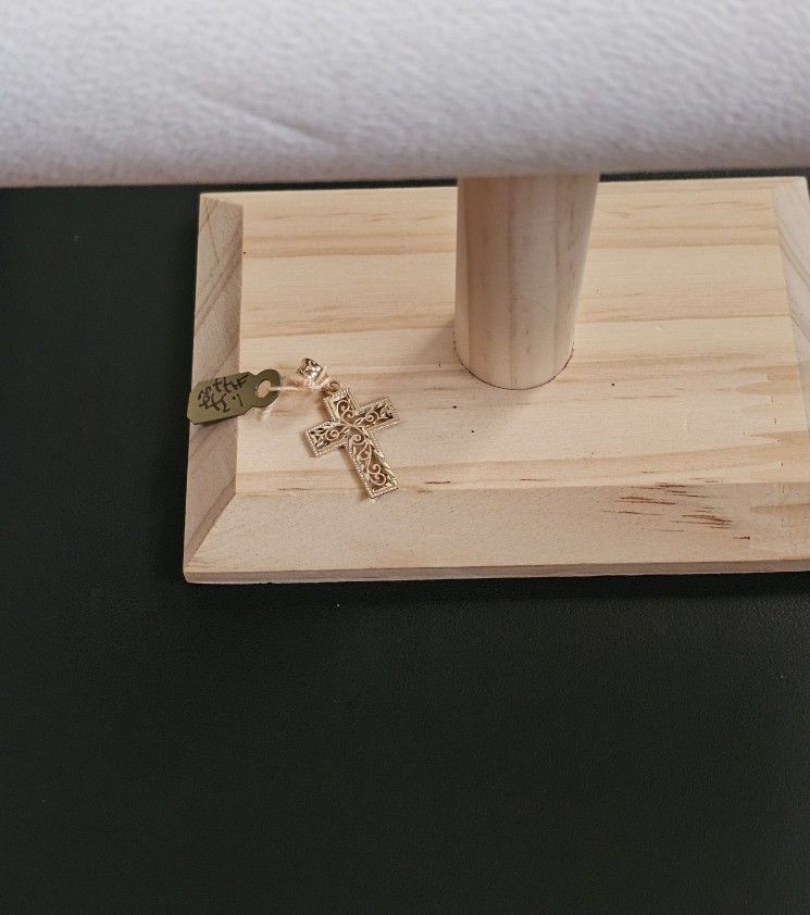 14k Gold Pendant