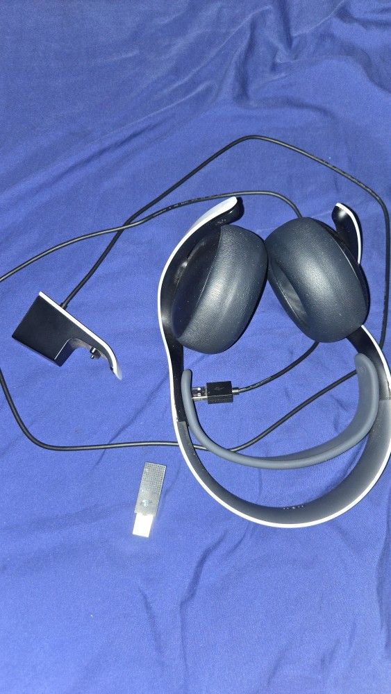 Sony Pulse 2 Used Like New Adult Owed Barley Used