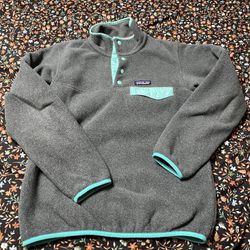 Women’s Patagonia Sweater