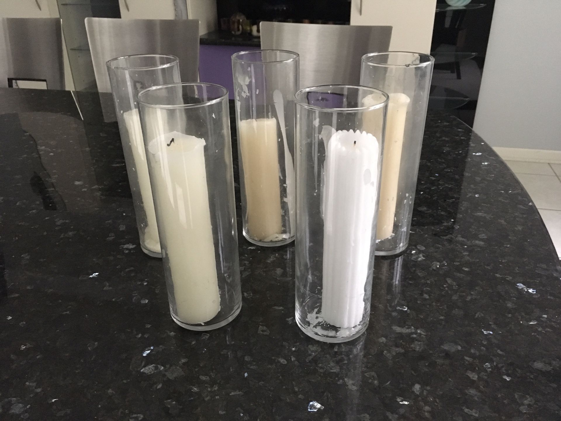Set of 5 candle holders w/candles