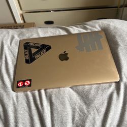 MacBook 