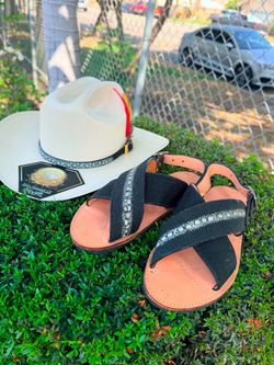 Combo de Huaraches de piel exotica y sombrero