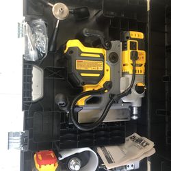 DEWALT FLEXVOLT  TOOLS