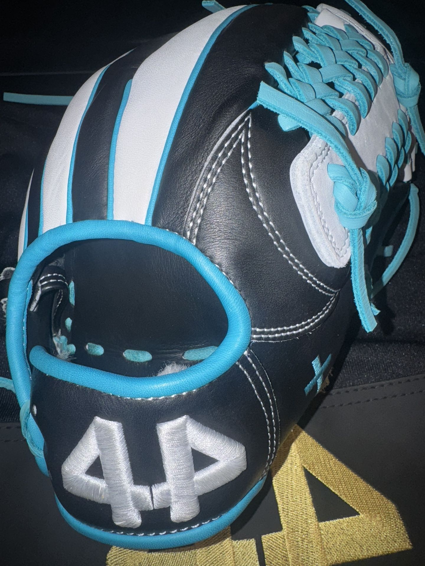 44 Pro Custom Glove