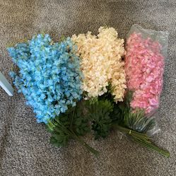 3 18-Piece Bundles Of Plastic Wisteria Flowers