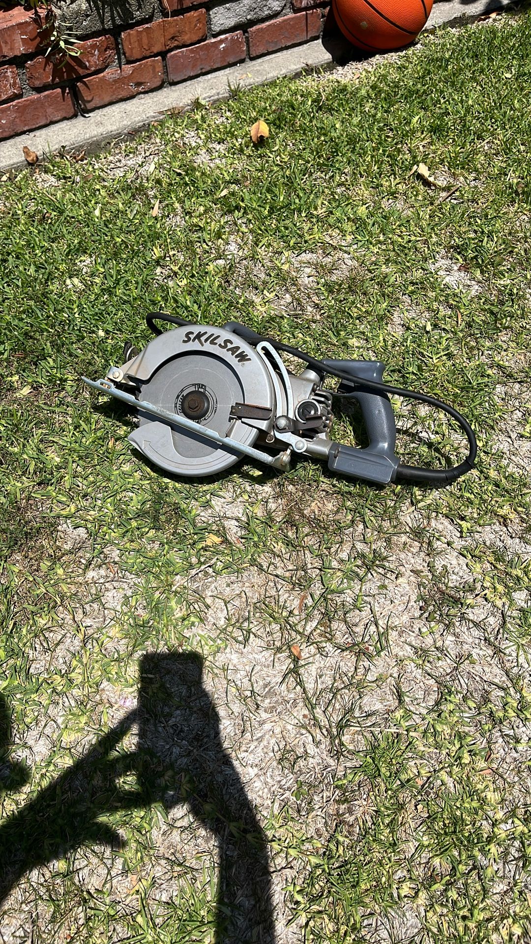 Skillsaw