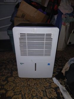 DEHUMIDIFIER