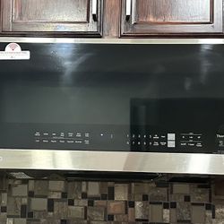 LG Over The Range Microwave 2 Cf , 30 Inches 