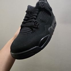 Jordan 4 Black Cats 6.5Y