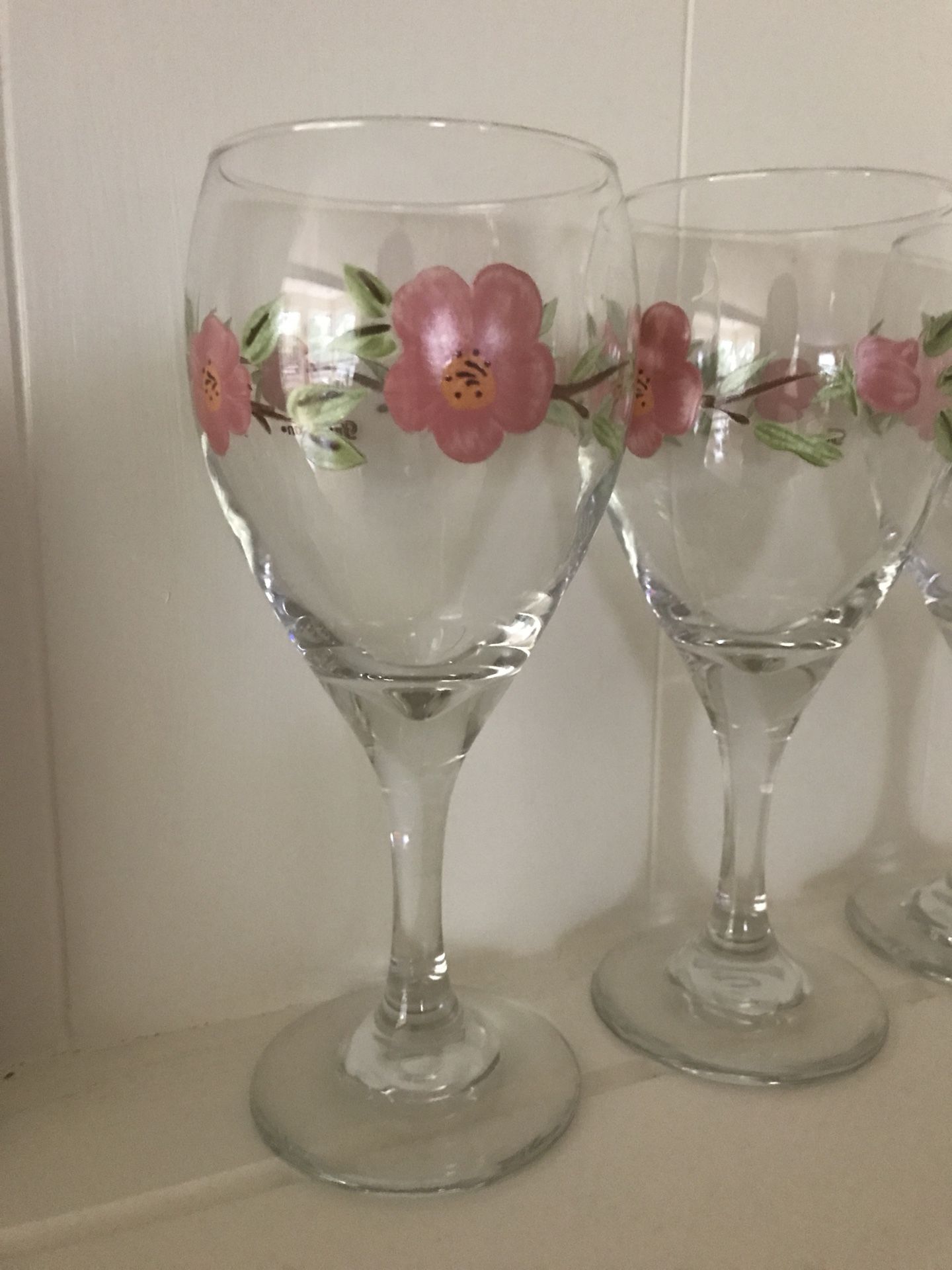 Franciscan Desert Rose wine Glasses (6)