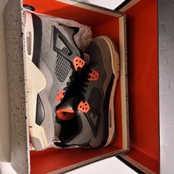 Jordan 4