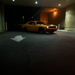 Dodge Challenger RT RWD