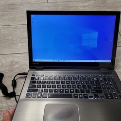 4k Toshiba Satellite  Radius 15.7inches  TOUCH screen Laptop P55W-C5316  12gb,  1Terabytes  i7 CPU