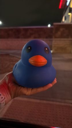 Blue Squeezy duck for sale – brand new