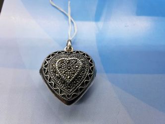 Symbol Pendant - Silver 8.7 grams