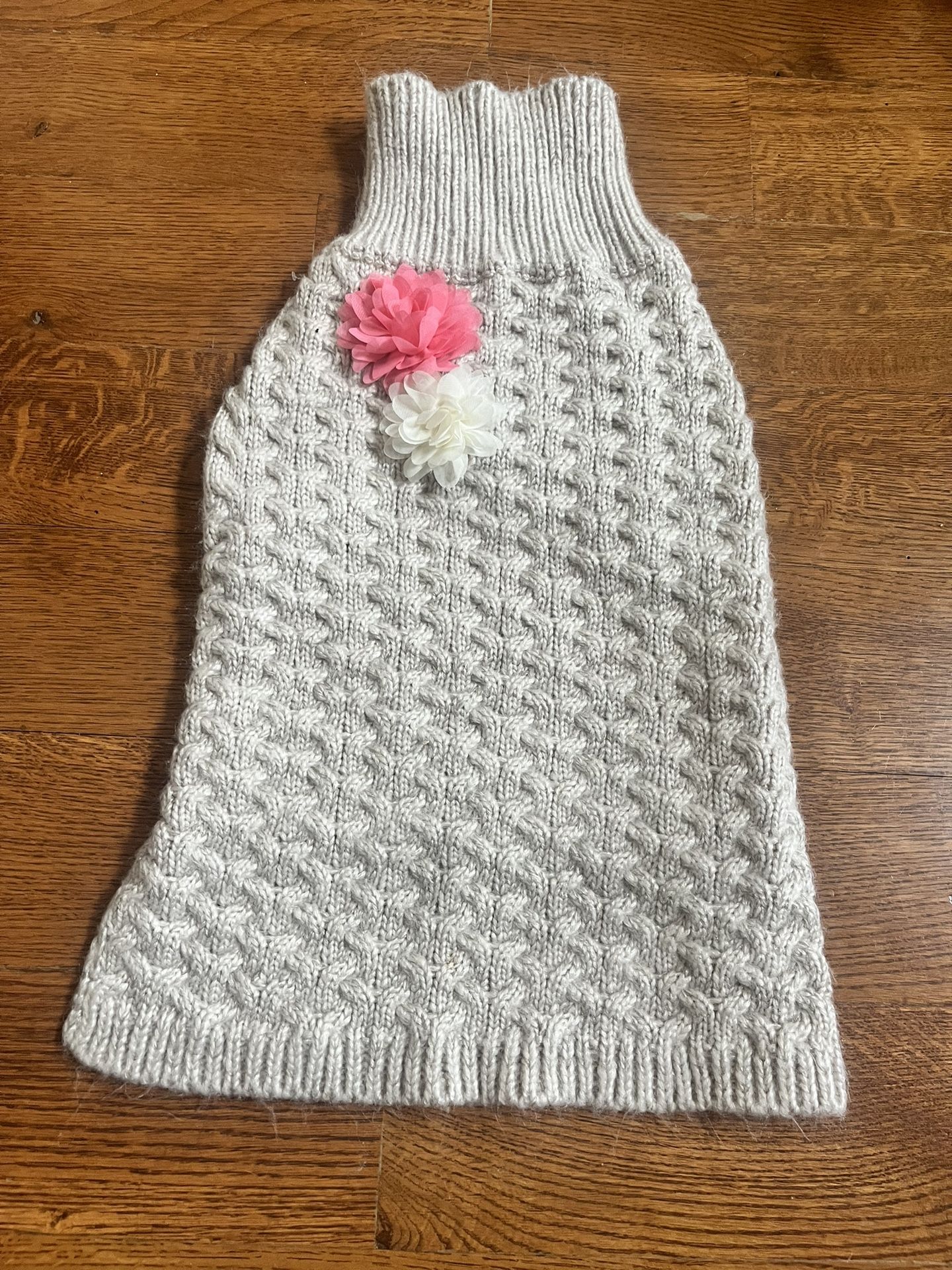 Nice Warm Winter Dog Sweater Large Or XLarge 20” Long