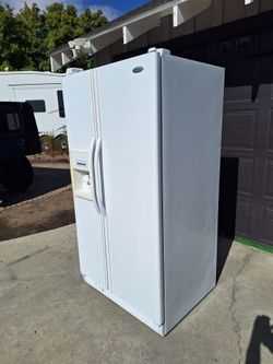 Whirlpool refrigerator