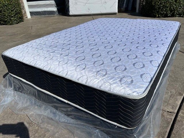 Queen Orthopedic Supreme Ultra Plush Mattress! 