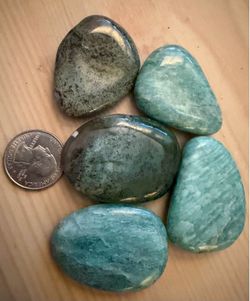 moss agate or amazonite stones