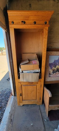 Entertainment Stands