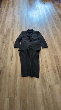 Suits By Sarar