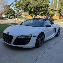 2011 Audi R8 V10
