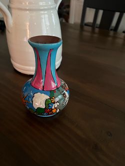 Bud vase- small.