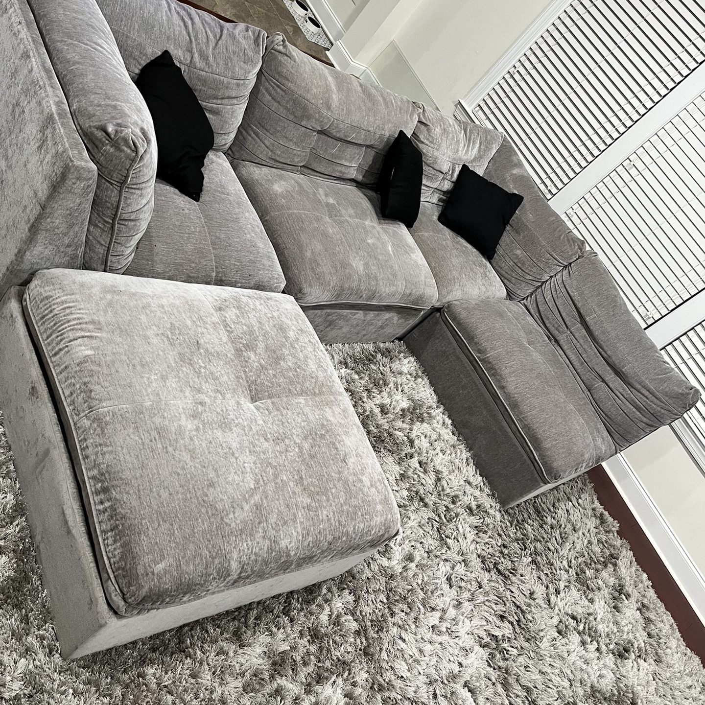 Tucker 2024 modular sectional