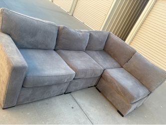 Sectional couch