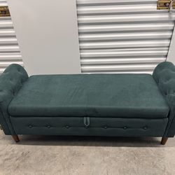 Ottoman / Bench