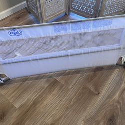 Regalo child bed rail