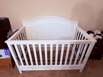 White Wood Baby Crib