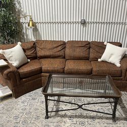 Large Cuddle Corner Sectional Sofa Couch - 2pcs - Washable - Comfy - Cleaned - Delivery Available 