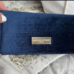🎈🎈🎁GIFTS NEW For iPhone 7 Charger Wallet  $20 🎈