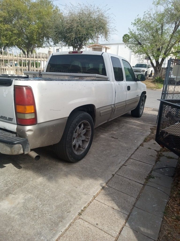 2002 Chevy Silverado 5.3 V8