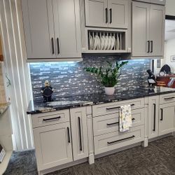 kitchen cabinets 