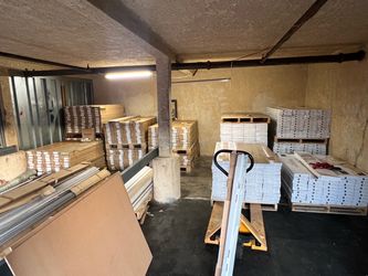 Flooring and carpet warehouse