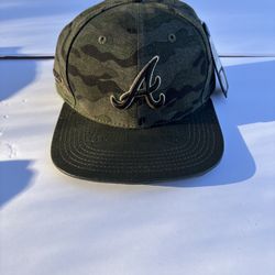 New Era 59Fifty Atlanta Braves Armed Forces Day 2019 fitted hat