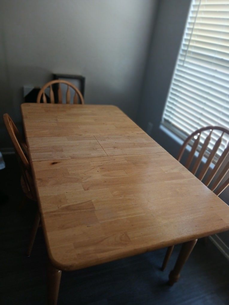 Wooden DINING TABLE