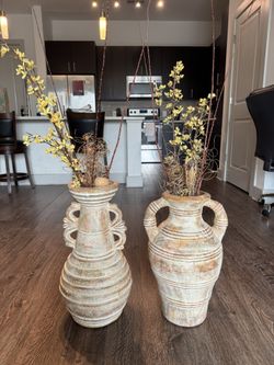 Pair of Decorative Mediterranean Vases 
